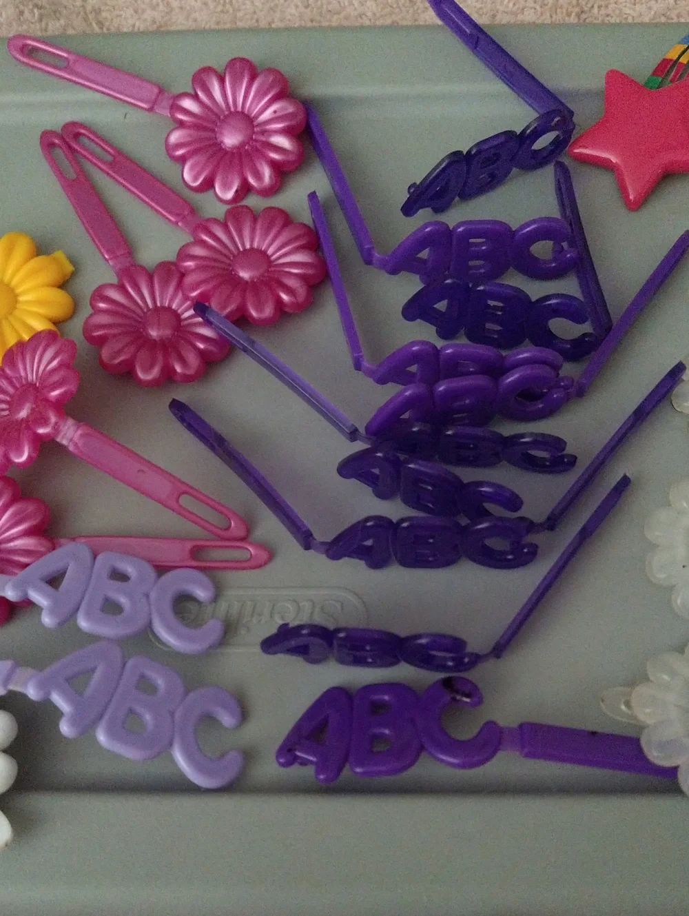 Kids Flower & Shape Hair Clip Set - Purple, Yellow, White, Clear, Pink, Red
